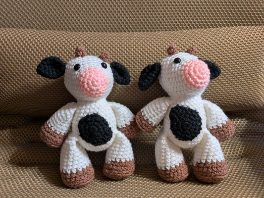 Crochet floppy cow